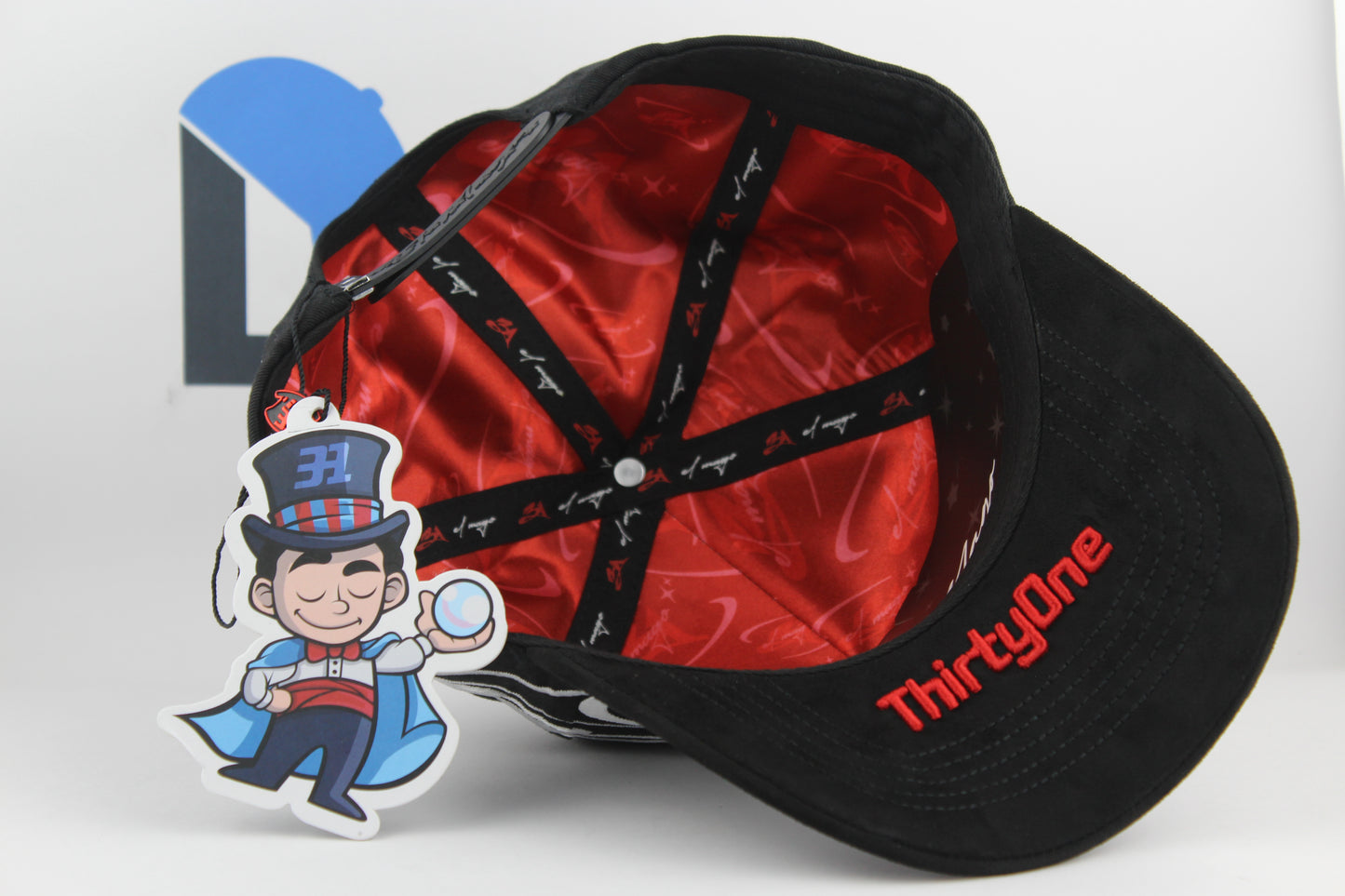 31 Hats x El Mago Roja