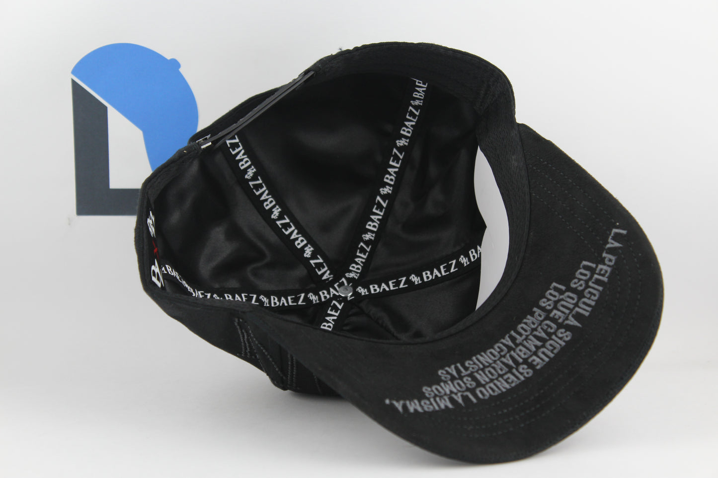 Baez x Víctor Mendívil Capitán