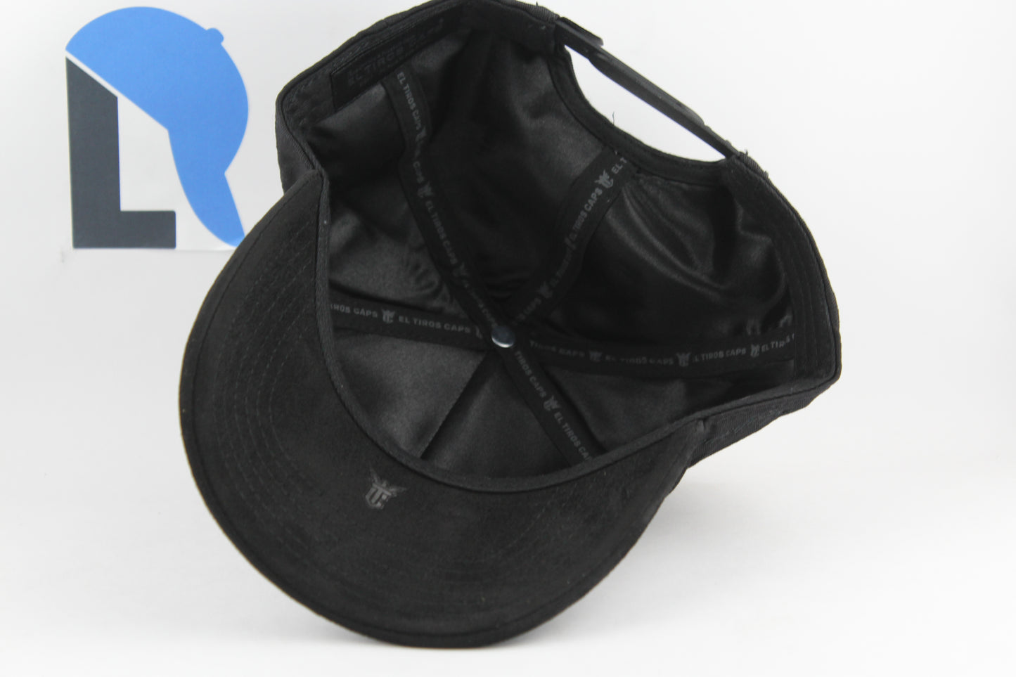 Tiros Caps All Black Polvo Ruedas