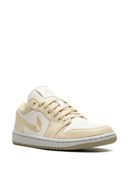 Nike Jordan 1 low Gold/Sail