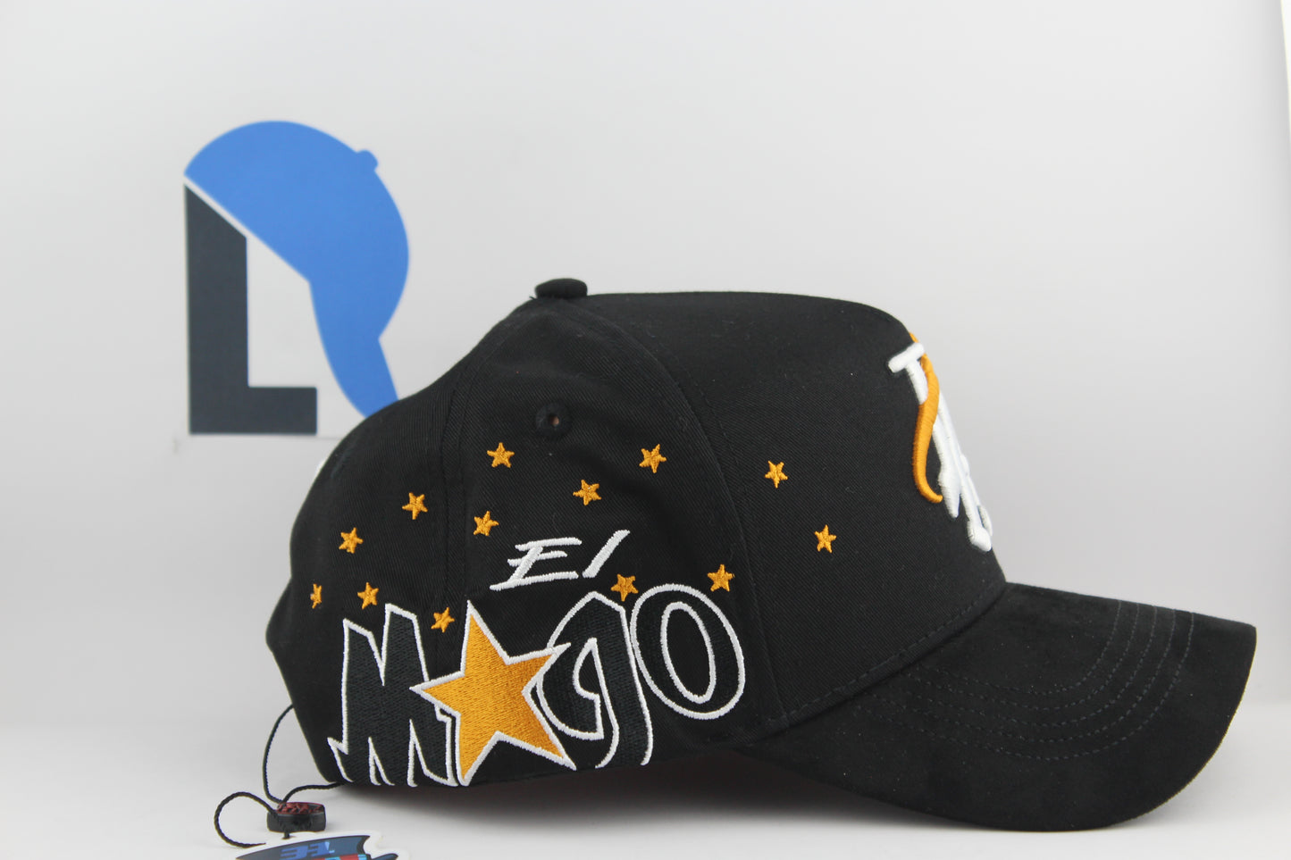 31 Hats x El Mago Amarilla