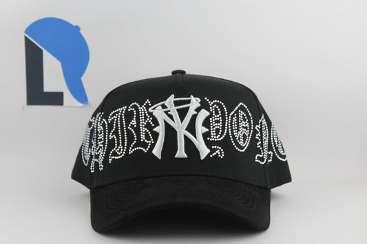 31 Hats NY Crystal White