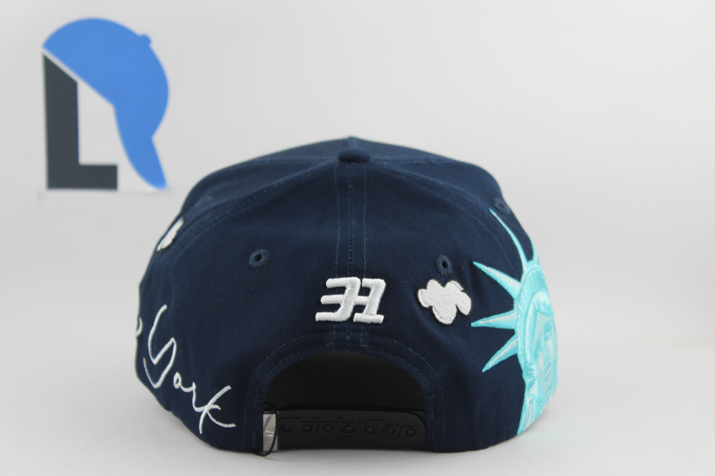 31 Hats New York Cloud Liberty
