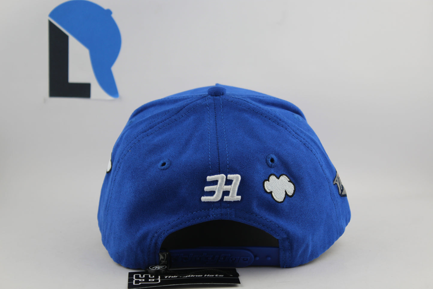 31 Hats Cloud Azul