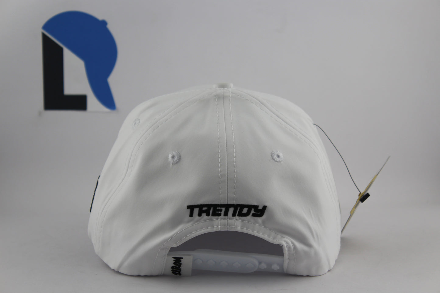 Iron Trendy White