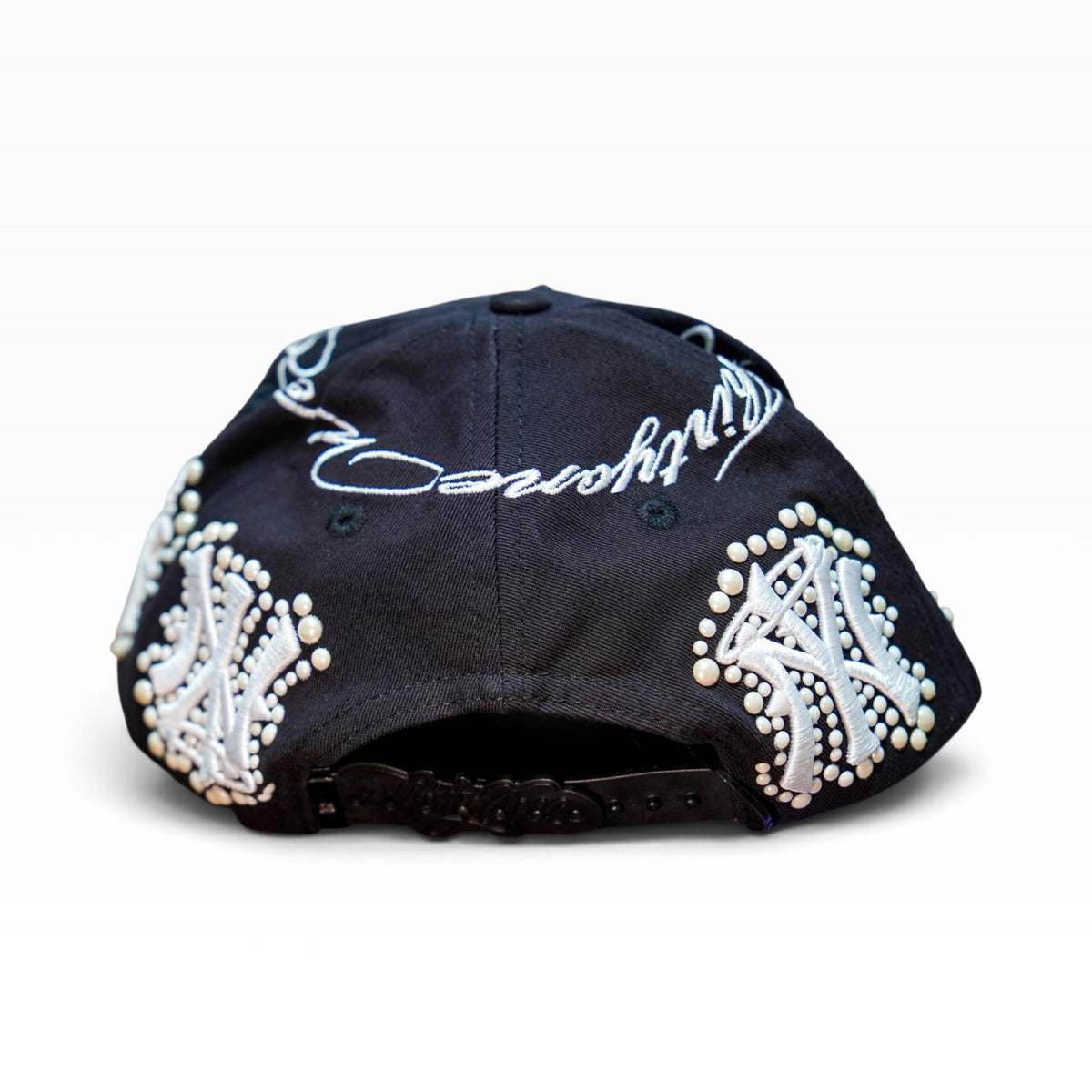 31 Hats NY Pearls Black