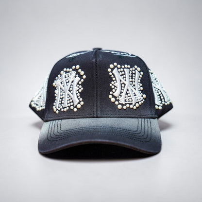 31 Hats NY Pearls Black