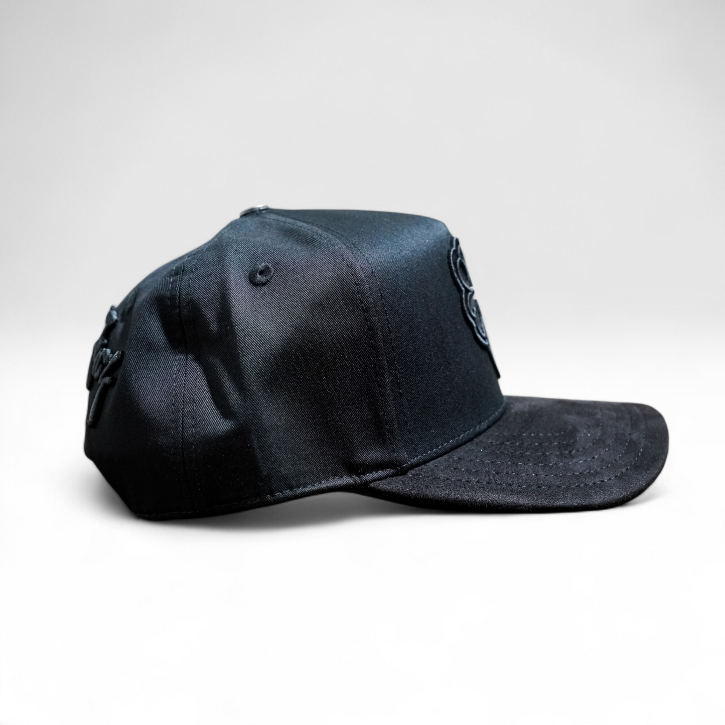JC Trébol Black New